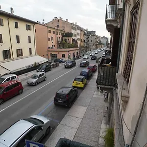  Apartment Destiny 2 Piazza Isolo Italien